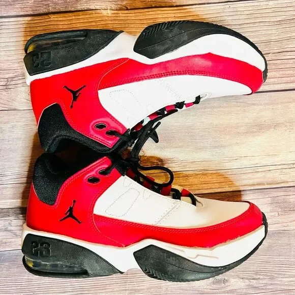 Nike Jordan : JORDAN Air MAX AURA Kids' 5.5Y Red and White Sneakers DA8021-106 - Picture 6 of 7